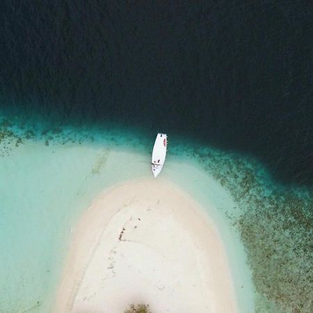 Blue World Dharavandhoo Exterior foto